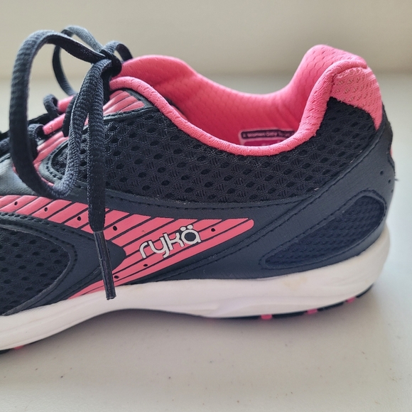 New Ryka Leather Mesh Lace-Up Walking Sneakers - Picture 6 of 11